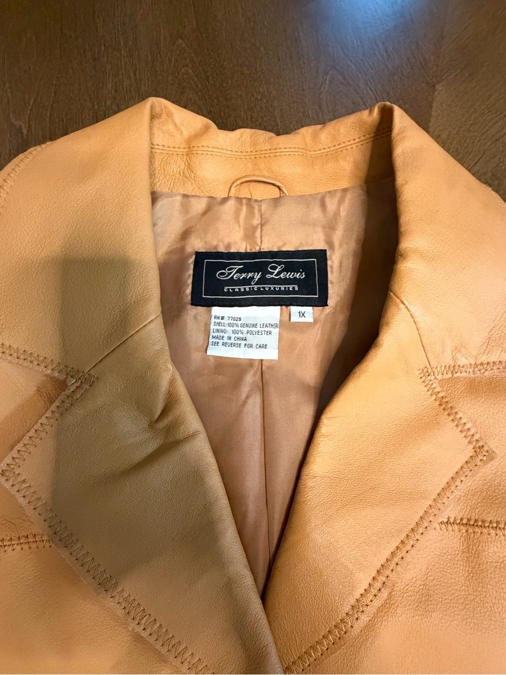 Terry Lewis Classic Luxuries Button-Front Leather Jacket in Tan - Picture 2 of 5